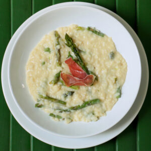 Spargelrisotto mit Rohschinken Chip